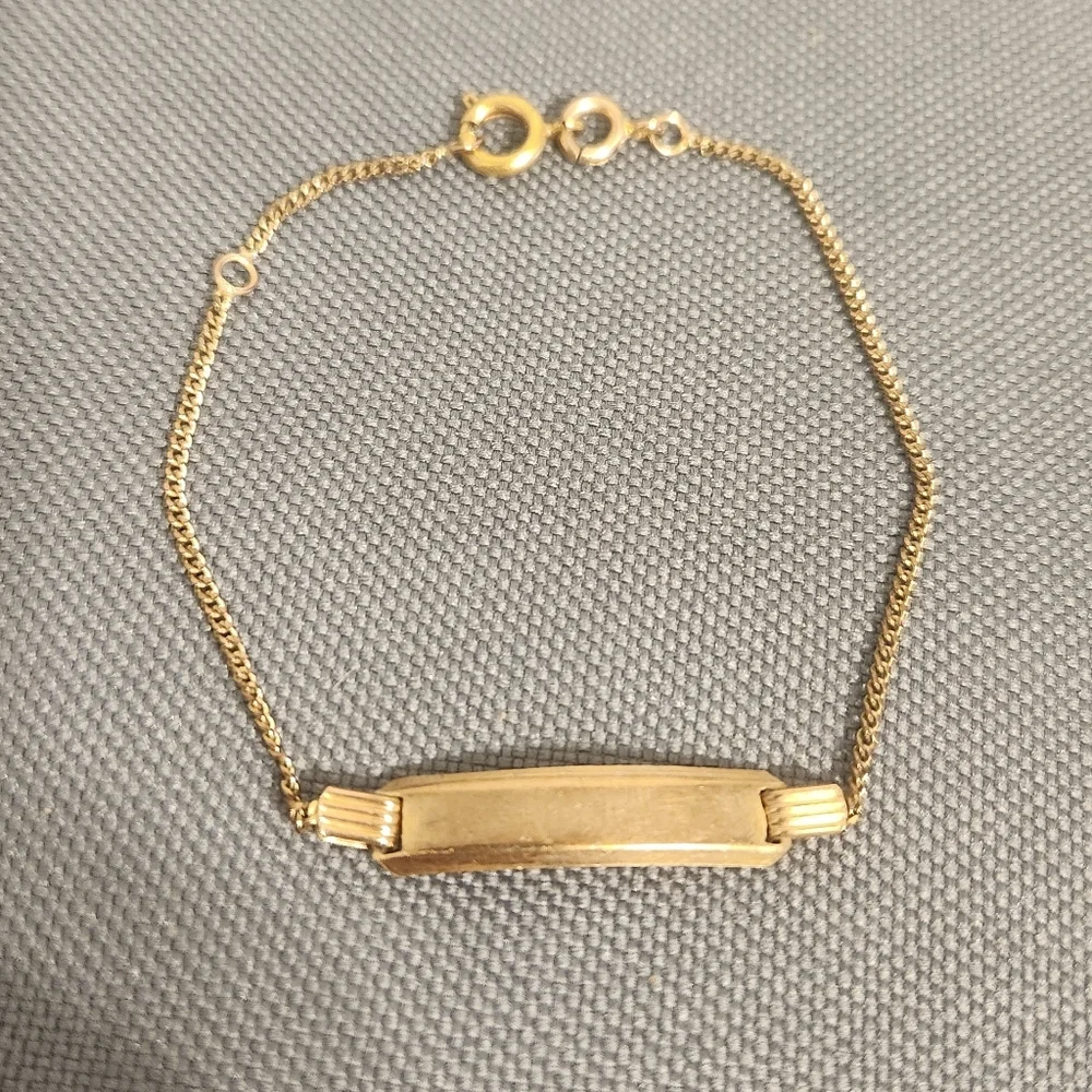 ✨ 9K Solid Gold ID Bracelet – 375 Hallmarked – Classic & Minimal ✨